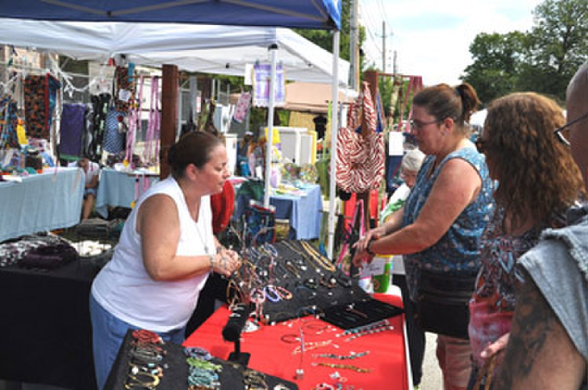 Communities set trickortreat hours The Daily Reporter Greenfield