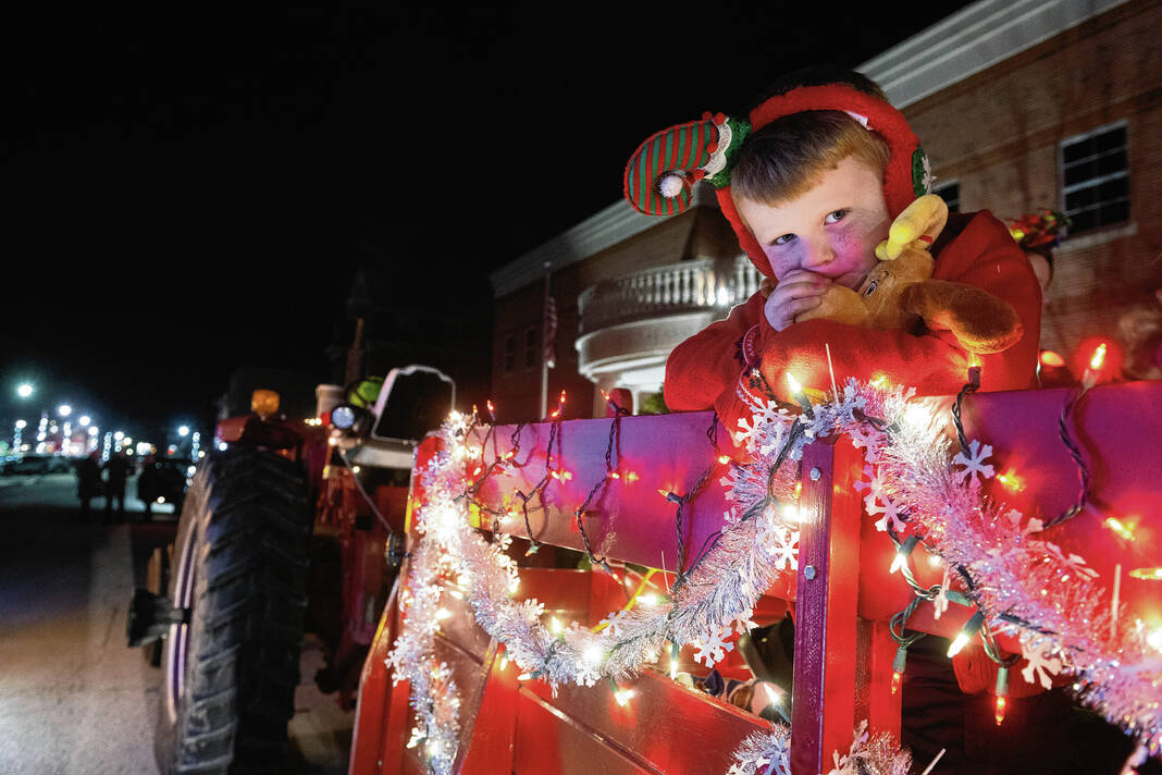 HOMETOWN HOLIDAY Christmas parade delights with lights in Greenfield