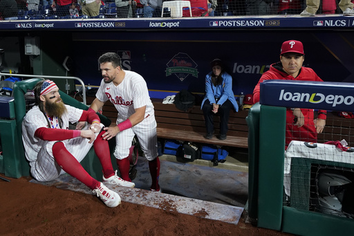 Indiana star Kyle Schwarber hits two homers in NLCS Game 2