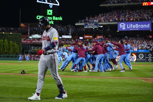 Philadelphia Phillies' Bats Fan the Flame, Win Eighth Straight