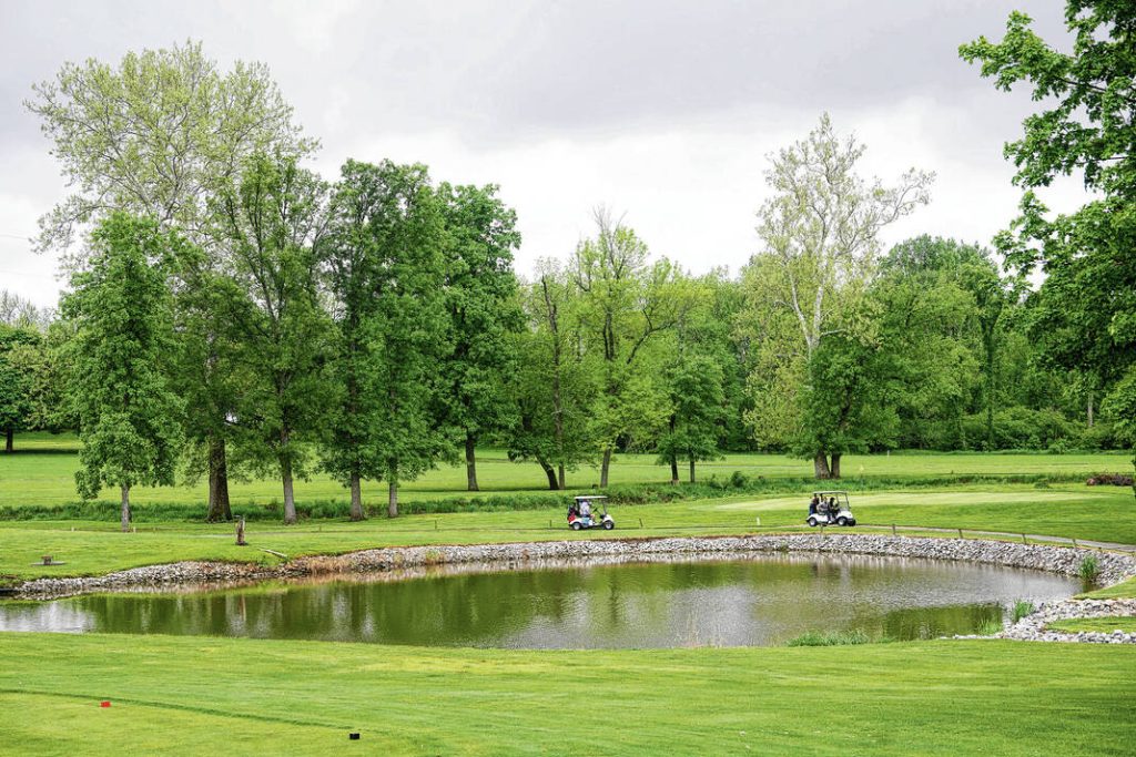 Fore Tunate Legacy Arrowhead Golf Course Celebrates 50 Year Milestone The Daily Reporter 8708